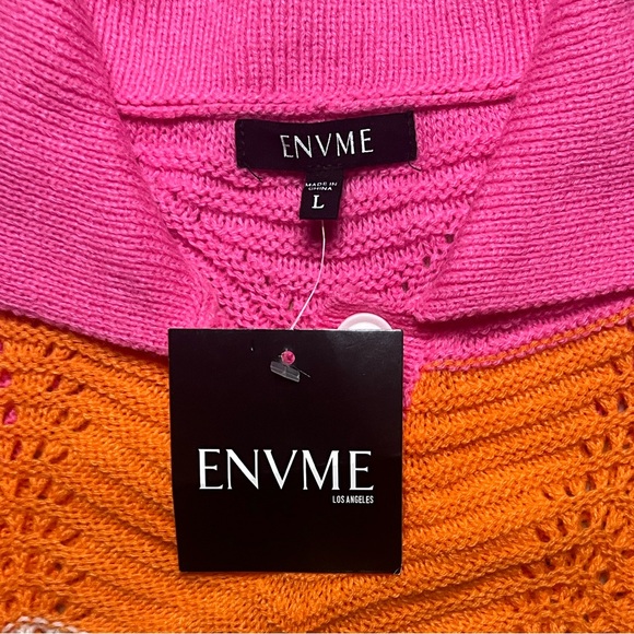 BRAND NEW LARGE EVME pink and Orange cropped Knit with pink collar - Picture 2 of 5